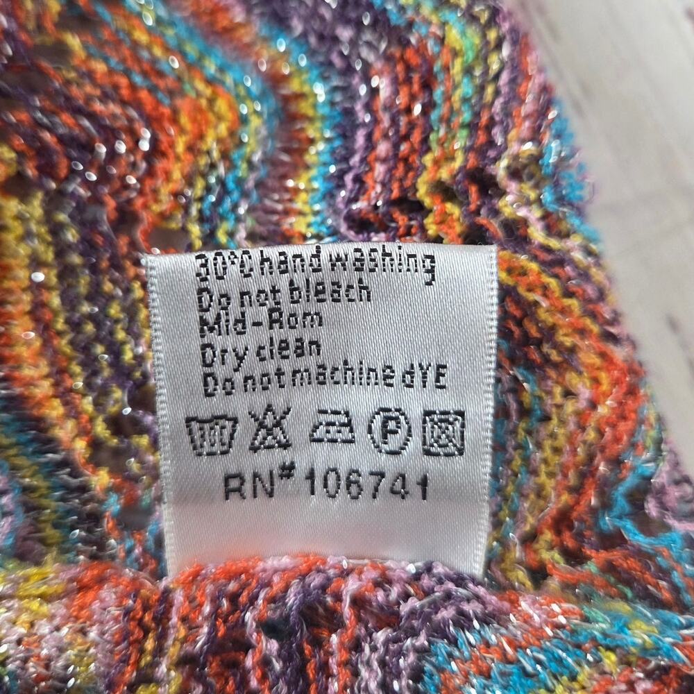 Spacedye Rainbow Sharkbite Hem Top M Lightweight Open Crochet Knit Artsy Vibrant - Picture 8 of 12